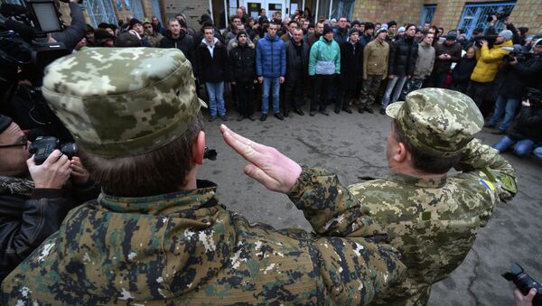 One of Poroshenko's advisors has advocated scrapping Ukraine's draft and adopting a contract-based military service, insulting draftees in the process. - Sputnik International