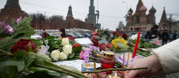 Flowers on murder scene of politician Boris Nemtsov Flowers on murder scene of politician Boris Nemtsov - Sputnik International