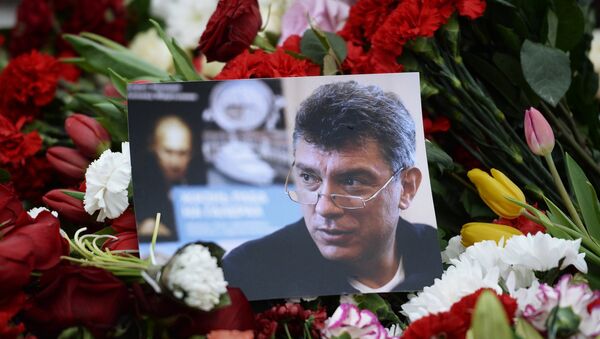 Flowers on murder scene of politician Boris Nemtsov - Sputnik International