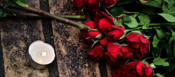 Flowers on murder scene of politician Boris Nemtsov Flowers on murder scene of politician Boris Nemtsov - Sputnik International