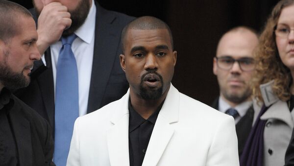 US singer Kanye West leaves St Paul's Cathedral in central London - Sputnik International