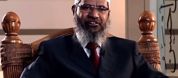 A top Saudi honor has been awarded to a controversial Islamic cleric who has said that Muslim men may rape their slaves, has called 9-11 “an inside job”, and who was banned from the UK for “unacceptable behavior.” A top Saudi honor has been awarded to a controversial Islamic cleric who has said that Muslim men may rape their slaves, has called 9-11 “an inside job”, and who was banned from the UK for “unacceptable behavior.” - Sputnik International