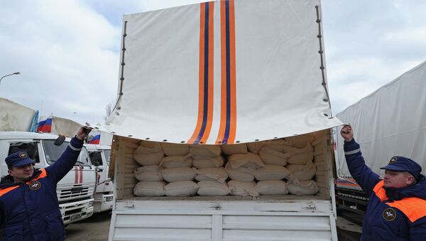 Seventeenth humanitarian convoy for southeastern Ukraine being formed in Rostov Region - Sputnik International