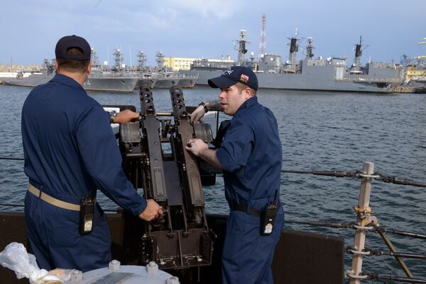 US Navy personnel are pictured aboard the USS Destroyer Donald Cook at the Constanta shipyard in the Romanian Black Sea port of Constanta US Navy personnel are pictured aboard the USS Destroyer Donald Cook at the Constanta shipyard in the Romanian Black Sea port of Constanta - Sputnik International