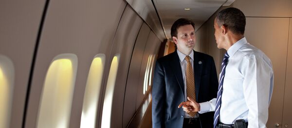 President Barack Obama talks with Principal Deputy Press Secretary Josh Earnest President Barack Obama talks with Principal Deputy Press Secretary Josh Earnest - Sputnik International