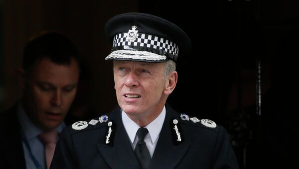 Commissioner Hogan-Howe believes that every home should be outfitted with CCTV - Sputnik International