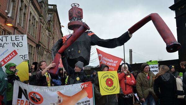 Mr Frackhead a giant puppet representing the global fracking industry, is seen at an anti-fracking protest in Preston, north west England, on January 28, 2015 - Sputnik International