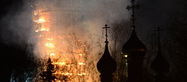 Novodevichy Convent on fire Novodevichy Convent on fire - Sputnik International