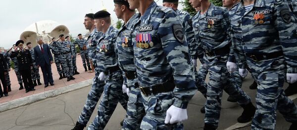 Former Berkut fighters receive Moscow special force IDs Former Berkut fighters receive Moscow special force IDs - Sputnik International