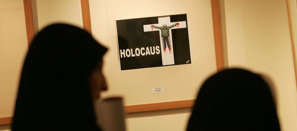 Iranian women visit the international Holocaust cartoon contest in Tehran Iranian women visit the international Holocaust cartoon contest in Tehran - Sputnik International