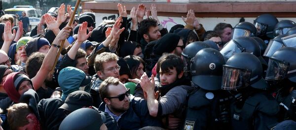 Anti-capitalist protesters - Sputnik International