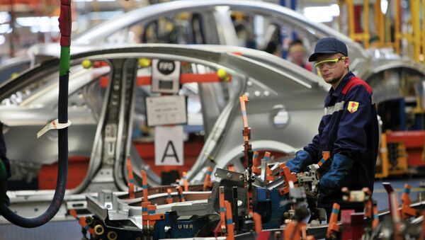 Opel Astra small cars now produced at the General Motors plant - Sputnik International