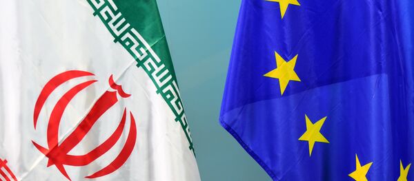 An Iranian (L) and a European flag are set on March 16, 2015 An Iranian (L) and a European flag are set on March 16, 2015 - Sputnik International