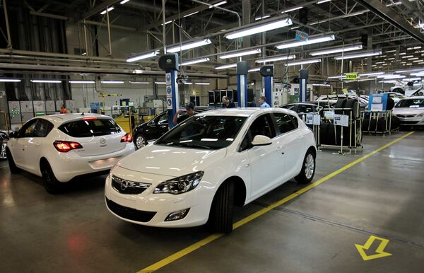 Opel Astra compacts manufactured at the General Motors plant in the Shushary-2 production zone Opel Astra compacts manufactured at the General Motors plant in the Shushary-2 production zone - Sputnik International