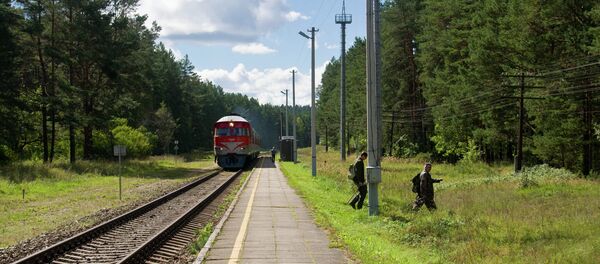 Train in Sventniki, Vilnius County, Lithuania Train in Sventniki, Vilnius County, Lithuania - Sputnik International