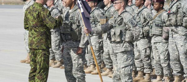 The Pentagon will deploy about 300 United States Army paratroopers to Western Ukraine next month to train six Ukrainian National Guard companies and a headquarters team, the Pentagon announced.. - Sputnik International