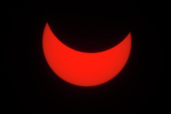 Darkness Falls Across the World: Total Solar Eclipse of March 20 - Sputnik International