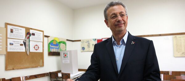 Palestinian Legislative Council member Mustafa Al Barghouti casts his vote in the West Bank city of Ramallah. File photo - Sputnik International