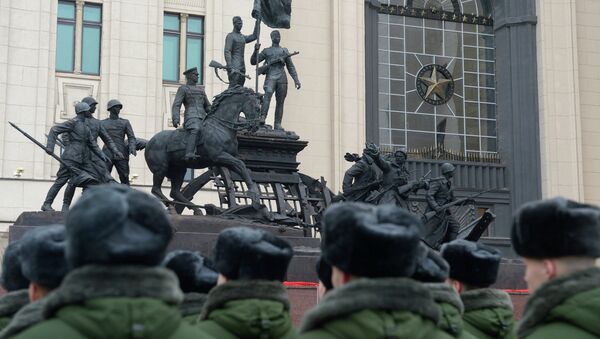 Unveiling sculpture dedicated to Victory in Great Patriotic War - Sputnik International