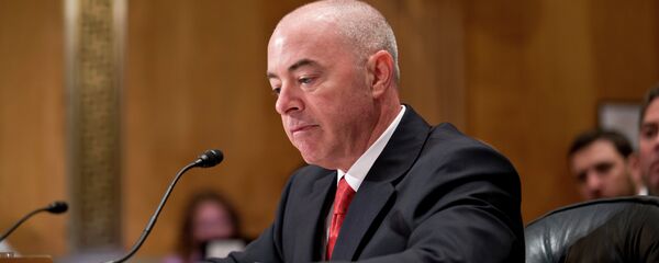 The Department of Homeland Security's second-highest official, Alejandro Mayorkas, improperly intervened to grease the rails of the visa approval process on behalf of certain foreign investors when he was head of the visa division, according to a two year investigation by the department's Inspector General. - Sputnik International