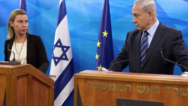 EU Foreign Affairs and Security Policy Federica Mogherini, left, speaks during a joint news conference with Israeli Prime Minister Benjamin Netanyahu. - Sputnik International