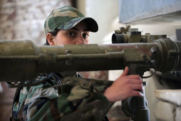 The Pride of Syria: Female Warriors Defending Damascus - Sputnik International
