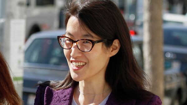 Ellen Pao leaves the Civic Center Courthouse during a lunch break in her trial in San Francisco. - Sputnik International