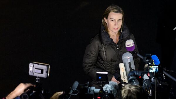 EU High Representative for Foreign Affairs and Security Policy Federica Mogherini delivers a statment to journalists upon her arrival to attend nuclear talks in Lausanne on March 28, 2015 - Sputnik International