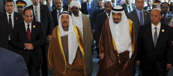 Egyptian President Abdel Fattah al-Sisi (L) stands with Kuwaiti Emir Sheikh Sabah al-Ahmad al-Sabah (2nd L), Saudi King Salman bin Abdulaziz al-Saud (2nd R), and Yemeni President Abd-Rabbu Mansour Hadi (R), during the 26th Arab Summit in Sharm al-Sheikh, in the South Sinai governorate, south of Cairo Egyptian President Abdel Fattah al-Sisi (L) stands with Kuwaiti Emir Sheikh Sabah al-Ahmad al-Sabah (2nd L), Saudi King Salman bin Abdulaziz al-Saud (2nd R), and Yemeni President Abd-Rabbu Mansour Hadi (R), during the 26th Arab Summit in Sharm al-Sheikh, in the South Sinai governorate, south of Cairo - Sputnik International