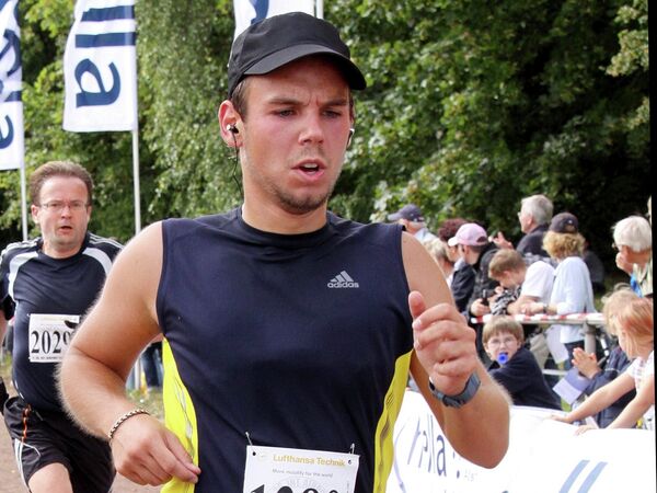 Andreas Lubitz competes at the Airportrun in Hamburg, northern Germany Andreas Lubitz competes at the Airportrun in Hamburg, northern Germany - Sputnik International