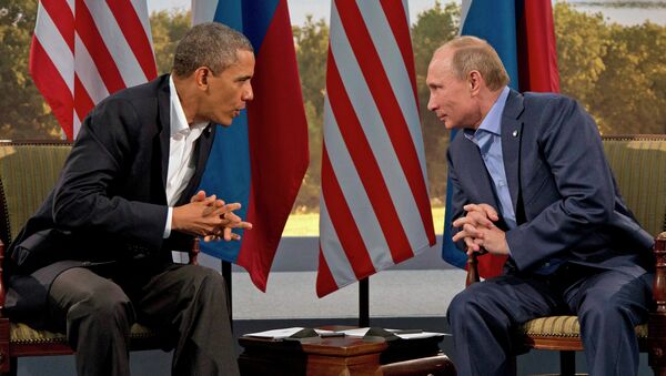 President Vladimir Putin meets with President Barack Obama in Enniskillen, Northern Ireland - Sputnik International