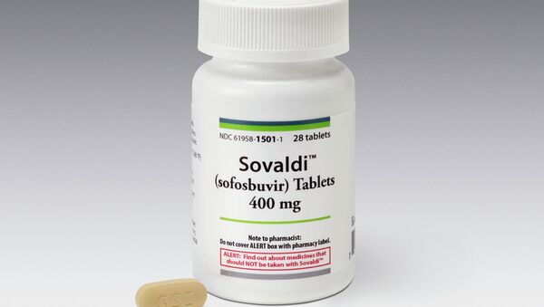 This undated file photo provided by Gilead Sciences shows the hepatitis C medication Sovaldi - Sputnik International
