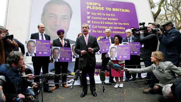 The leader of Britain's United Kingdom Independence Party (UKIP) Nigel Farage announces his party's key election pledges in central London March 30, 2015 - Sputnik International