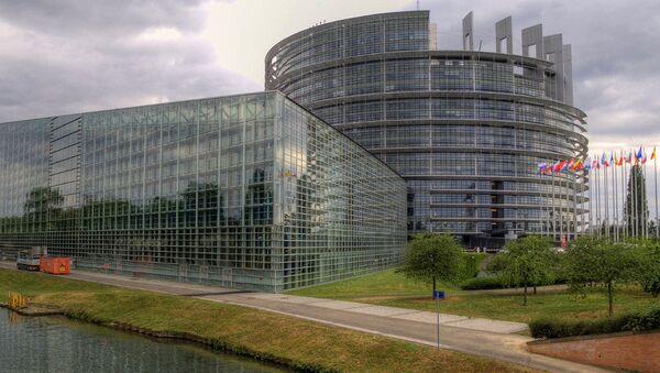 So where does the European Parliament fit in? For starters, you have to find it. The European Parliament is based in three places: Brussels (Belgium), Luxembourg and Strasbourg (France). - Sputnik International