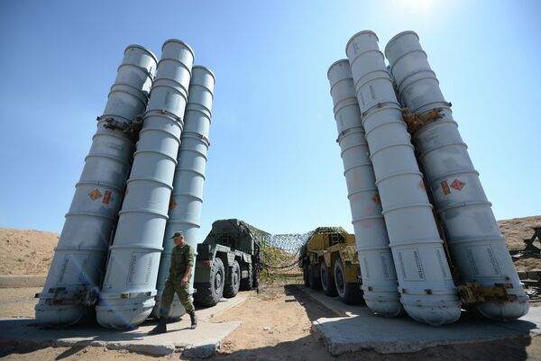 S-300 surface-to-air missile systems S-300 surface-to-air missile systems - Sputnik International