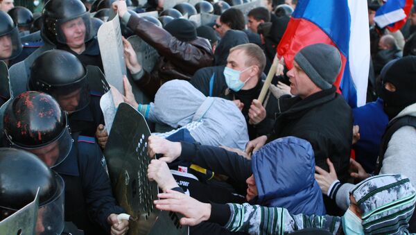 Supporters of referendum on Donetsk Region's status stage rally - Sputnik International