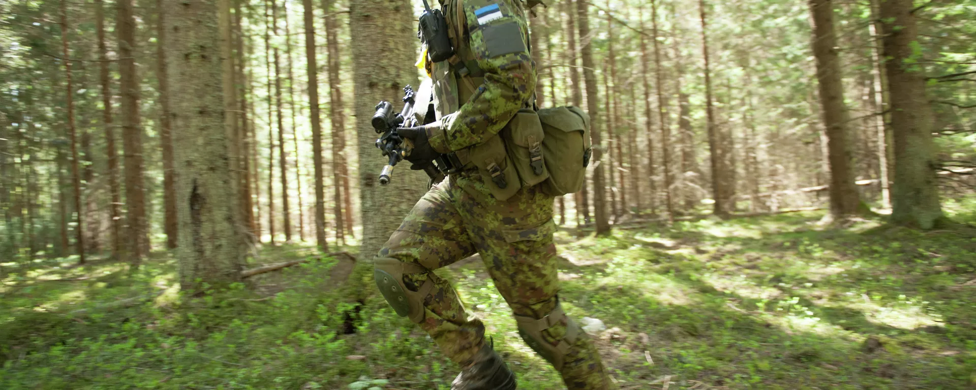 Estonian soldiers take part in an annual military exercise together with several units from other NATO member states on May 18, 2014 near Voru close to the Estonian-Russian border in South Estonia - Sputnik International, 1920, 14.05.2023