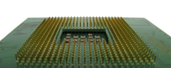 The US has banned Intel from selling China chips it requires to update its Tianhe-2 supercomputer - the world's largest - over concerns that it will be used for nuclear explosive activities. The US has banned Intel from selling China chips it requires to update its Tianhe-2 supercomputer - the world's largest - over concerns that it will be used for nuclear explosive activities. - Sputnik International