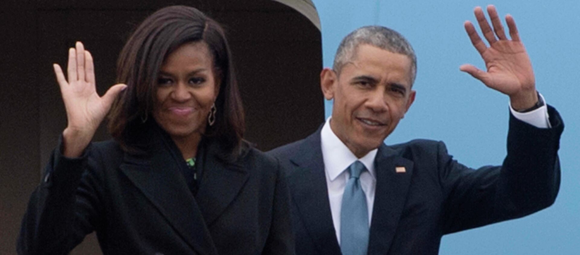 US President Barack Obama (R) and First Lady Michelle Obama (L) - Sputnik International, 1920, 01.03.2017