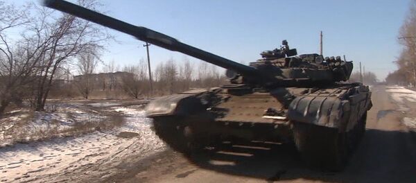 Ukrainian self-proclaimed Donetsk People’s Republic is prepared to withdraw tanks and weapons with 100-millimeter caliber or less from the contact line. File photo - Sputnik International