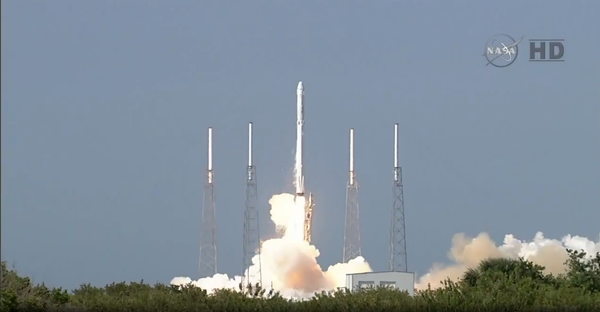 This screenshot shows the SpaceX unmanned Falcon 9 rocket shortly after it was launched from Florida’s Cape Canaveral on Tuesday. This screenshot shows the SpaceX unmanned Falcon 9 rocket shortly after it was launched from Florida’s Cape Canaveral on Tuesday. - Sputnik International