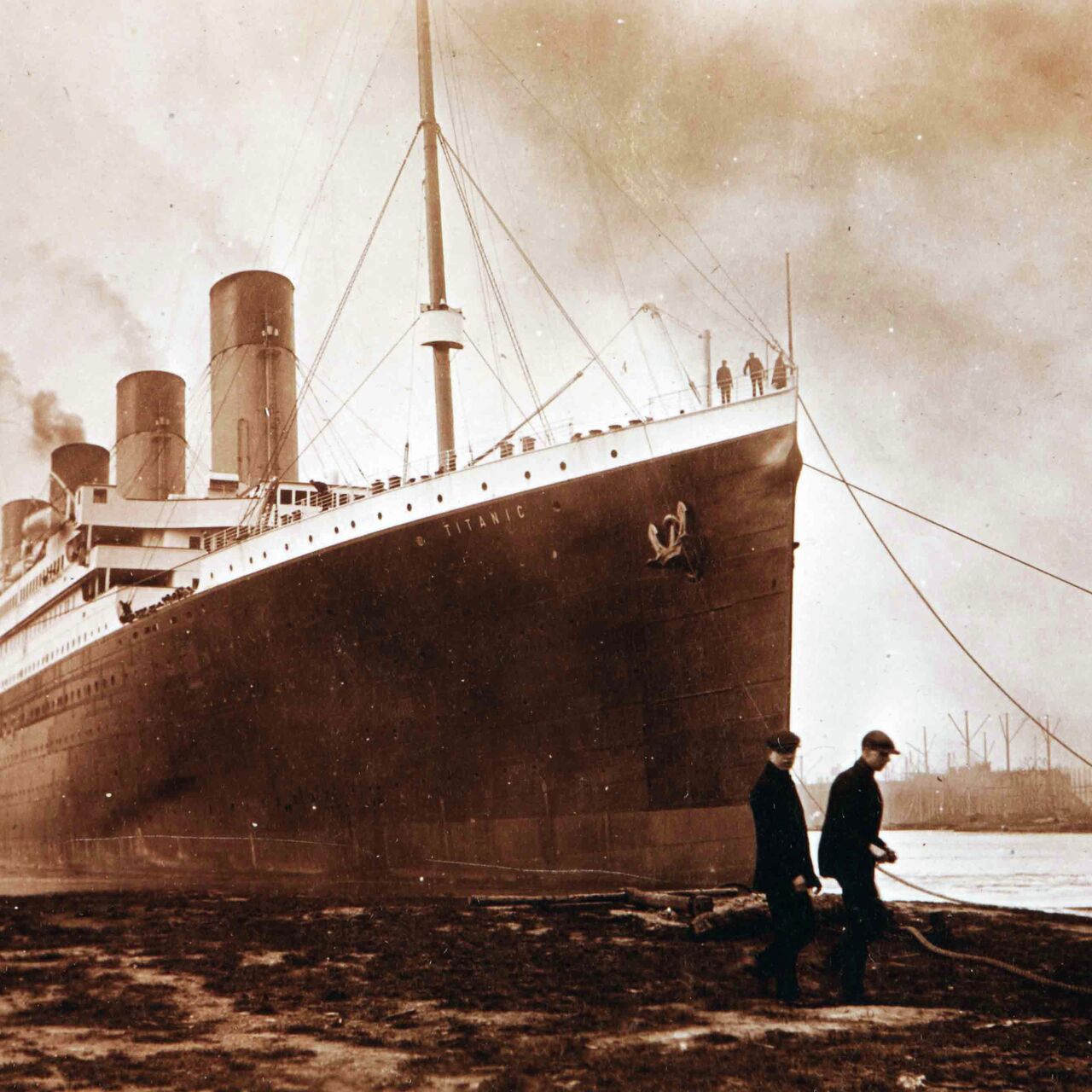 Titanic Extra Sues -- I Want a Shipload of Money