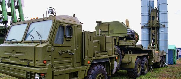 Russian surface-to-air missile system S-300 PMU2 Favorit - Sputnik International