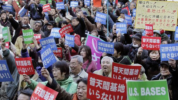 Okinawa Residents Protest Presence of US Military Bases - Sputnik International