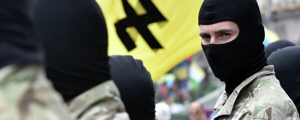 Radical nationalist movements are currently on the rise in Ukraine. A group of neo-Nazis marched on the streets of Odessa to commemorate the death of the former leader of Ukrainian ultranationalist group Blood and Honor. - Sputnik International