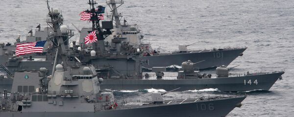 US-Japanese ships sail in formation. US-Japanese ships sail in formation. - Sputnik International