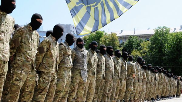 Azov battalion soldiers take oath in Kiev before being sent to Donbass - Sputnik International