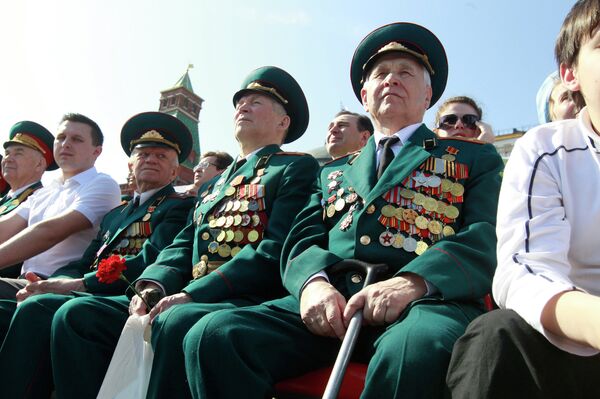 Military Parade on 65th anniversary of Victory in Great Patriotic War Military Parade on 65th anniversary of Victory in Great Patriotic War - Sputnik International