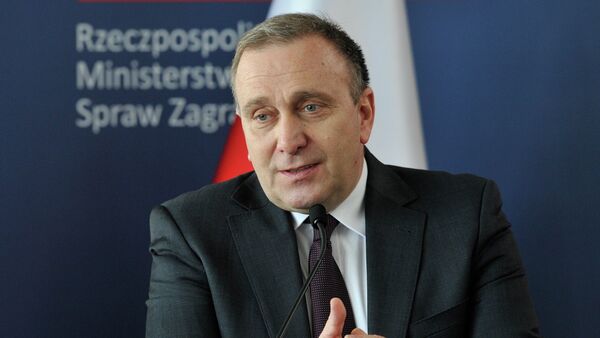 Poland's Foreign Minister Grzegorz Schetyna gives a press conference with his counterparts from Germany and France during a meeting of the so-called Weimar Triangle on April 3, 2015 in Wroclaw, Poland - Sputnik International