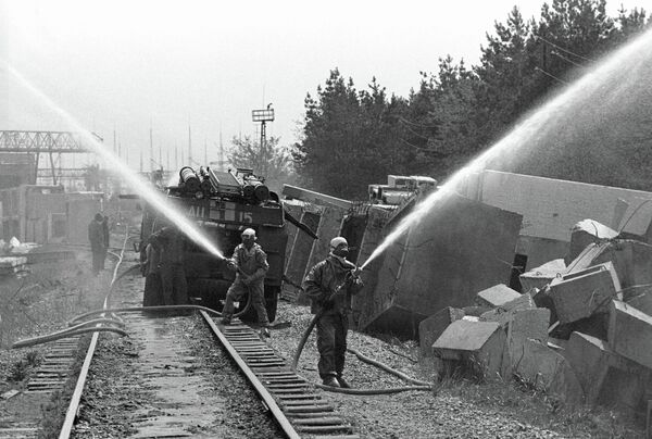 Decontamination of the Chernobyl NPP territory Decontamination of the Chernobyl NPP territory - Sputnik International